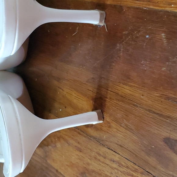 SANDALS!!!! - Picture 4 of 5